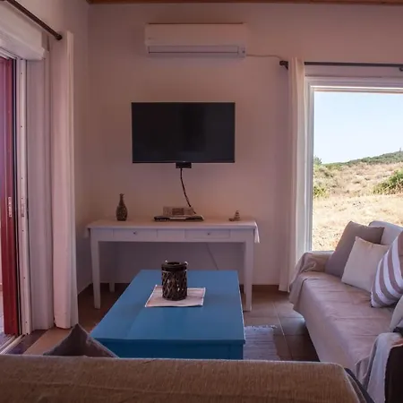 Secluded 3 Bedroom House 5 Mins From Kapsali Сasa de vacaciones *